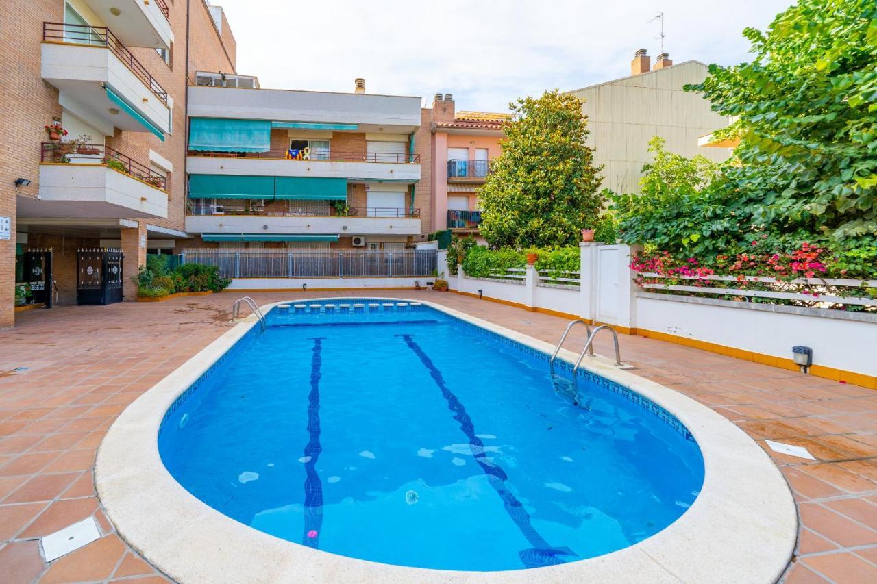Homeholidaysrentals Margot - Costa Barcelona 피네다데마르 외부 사진